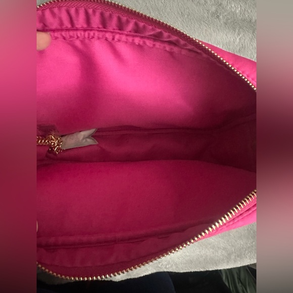 Prada candy makeup bag/crossbody - Picture 3 of 5